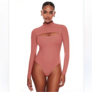 Aritzia Dusty Rose Cutout Bodysuit